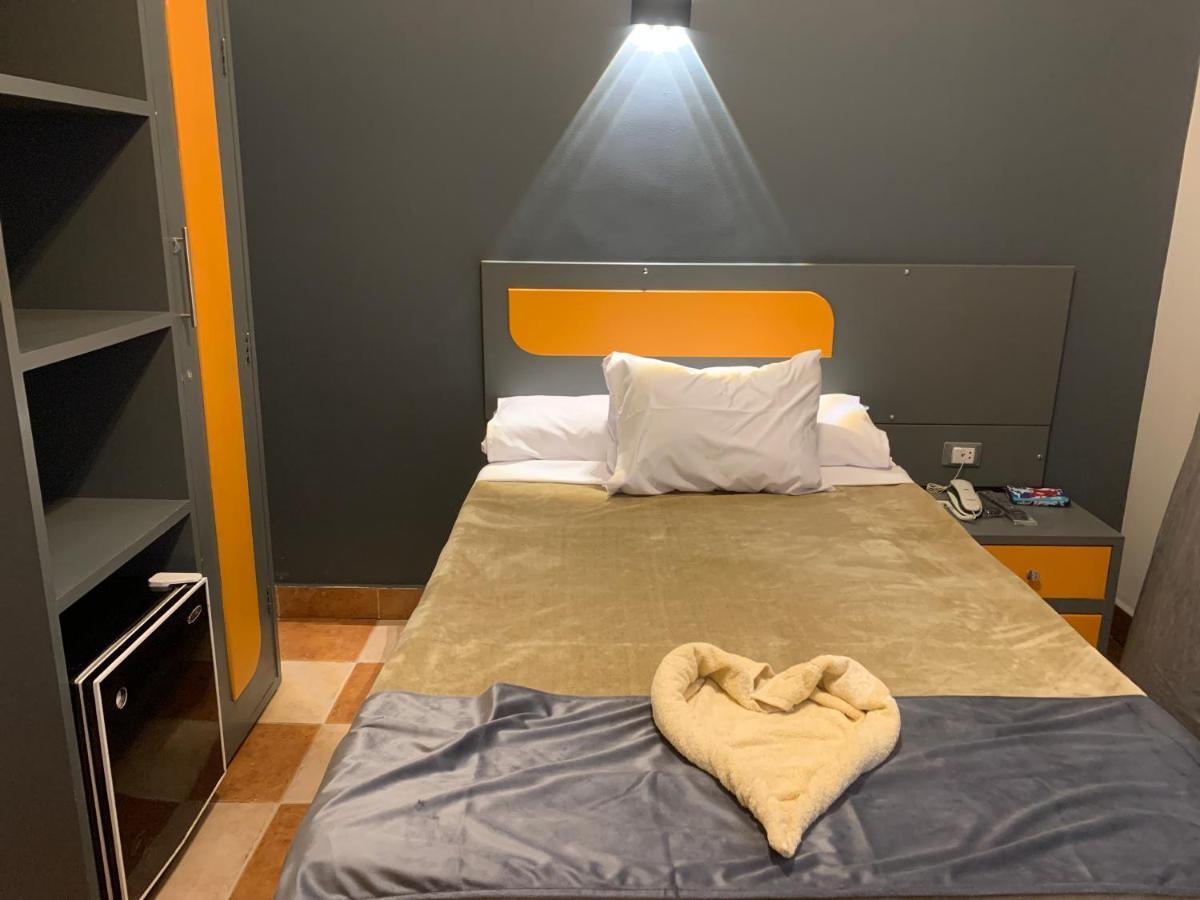Royal Hotel Qena ภายนอก รูปภาพ